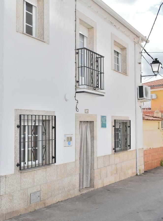 Suenos De Monfrague Vendégház Torrejón el Rubio Kültér fotó